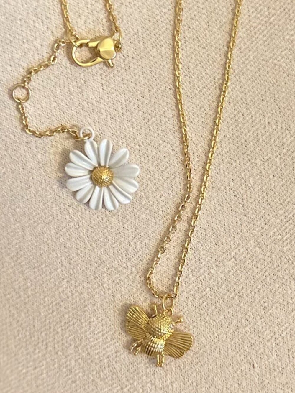 All Abuzz Bee Mini Pendant - Picture 4 of 5